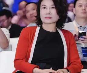 脸都不要了！格力新空调的箱子正面直接印着“全铜管”这几个字